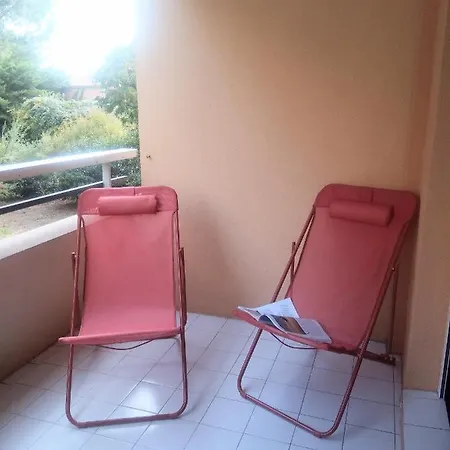 Plage, Entier , Piscine,parking,plage A 200m