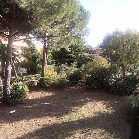 Plage, Entier , Piscine,parking,plage A 200m