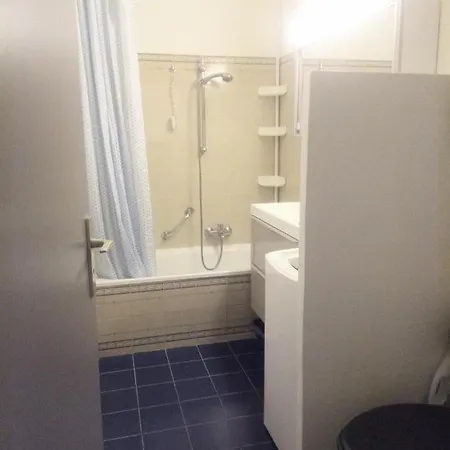 Plage, Entier , Piscine,parking,plage A 200m * Fréjus